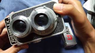 Ricohflex model VIIs  film load [upl. by Loise226]