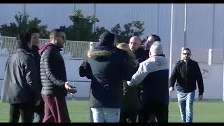 Esportbase  Tensión entre padres en un partido de Querubines [upl. by Everson770]