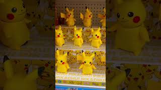 ALL the Pokemon things you can buy in Toys R Us Japan [upl. by Enilav]