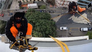 BIG TREEOVERHANG BUILDING VS DR ABSEILER 😎 [upl. by Letnom]