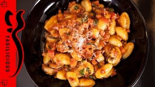 GNOCCHI in SCHINKEN SHERRY SAUCE – einfache tomatige Soße  auch super als Nudelsauce [upl. by Ynar]