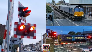 Rainham Level Crossing Medway Kent [upl. by Pavlov]