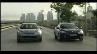 Renault Fluence Driving [upl. by Winifield]