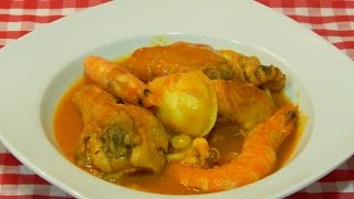 Receta de mar y montaña de pollo con sepia y langostinos [upl. by Ardnosak515]