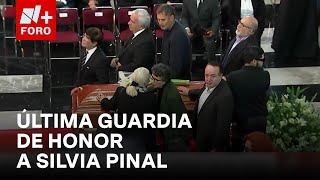 Actores y actrices hacen la última guardia de honor a la diva del cine mexicano  Las Noticias [upl. by Maggio783]