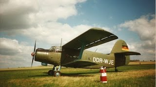 DDR Fallschirm Sport Flugplatz Leipzig GST NVA Fallschirmjäger BAZ Mockau 2 [upl. by Dnomrej]