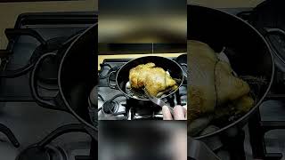 Poulet en roti en cocotte food cooking cuisine poulet cocotte [upl. by Mailliwnhoj]