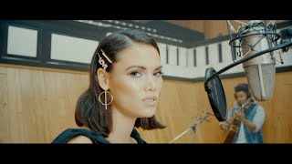 Sinead Harnett  Pulling Away acoustic [upl. by Lazor]