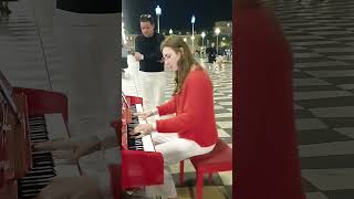 Cette Musique Est Magique  Einaudi piano pianiste streetmusicians streetpiano streetmusic [upl. by Acinehs]