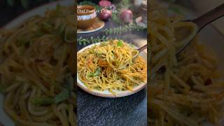 Chowmein 😋🍜 yaa Hakka Noodles 💜 chowmein hakkanoodles noodles noodlesrecipe chowmeinrecipe [upl. by Alleuqram]