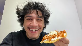 vlog  🥪 혼자사는 자취생의 24시간 마트에서 장보고 🦞 매콤한 해물찜 칠리소스 듬뿍 들어간 샌드위치 만들고 도시락 싸는 자취생 일상 휴일엔 제육볶음 물회 마카롱 [upl. by Koser]