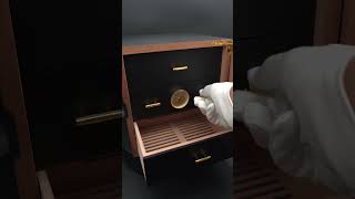 Accessory Aficionado Adorini Chianti Medium Deluxe Humidor [upl. by Alimak]