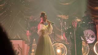 Leona Lewis I Wish It Could Be Christmas Everyday Live At Sheffield City Hall December 2023 [upl. by Arima]