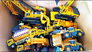 Diy tractor mini Bulldozer to making concrete road  Construction Vehicles Road Roller  665 [upl. by Cenac]