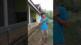 PRANK NYANYI prank funnymoments lucu trending comedy funny memes viral [upl. by Attenehs]