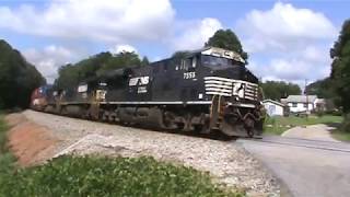 NS 238 Intermodal 16000 ft consist Longest Intermodal train Ive ever seen by Frye Creek 8 11 18 [upl. by Mundt294]