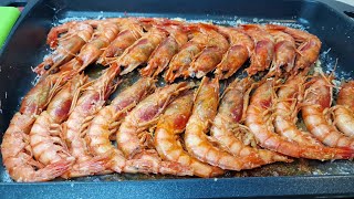 🌟 GAMBA ROJA A LA PLANCHA 🌟 Al punto perfecto de cocción y de sal gambas lacocinadenuberosaylila [upl. by Bartolomeo119]