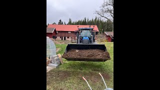 Ordningställande av drivhuset Valtra N135 [upl. by Gnilyarg]