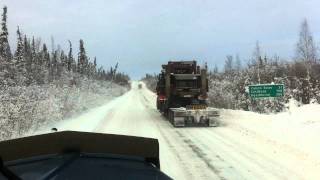 Ice Road Trucker Jon Norton overtakes an oversize load heading north on the Dalton Highway [upl. by Llirrehs]