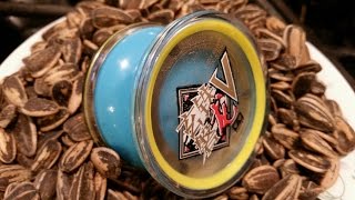 Auldey Blazing Teens Iron Loong V yoyo unboxing and review [upl. by Icul856]