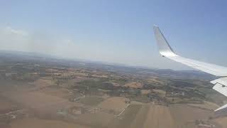 Landing at Perugia Airport Italy on 1 Aug 17 from London [upl. by Smiga]