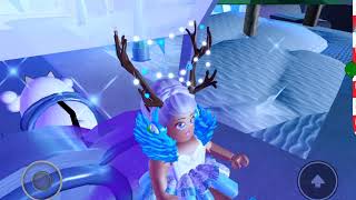 Roblox Royale High Christmas 2018 fun clip [upl. by Eceinert]