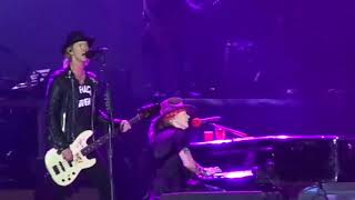 Guns N Roses  November Rain Live at Rock In Rio 2017 [upl. by Giddings313]