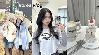 KOREA VLOG🌨️ first winter in seoul night out with friends cute cafes what i eat on the plane [upl. by Millian]