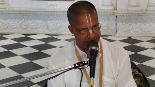 HG Sumukha Prabhu  SB 11731  ISKCON Vrindaranyam [upl. by Ainnos]