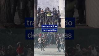 Violencia y represión tras estallido de protestas contra reelección de Maduro en Venezuela [upl. by Ylyl]