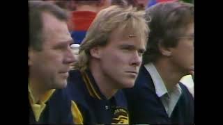 Dermott Brereton acknowledges injured Peter Curran before the start of 1988 Grand Final [upl. by Adnorrahs]