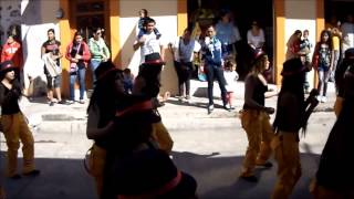 Coreografía Bomberas  Desfile 20 de Noviembre 2013 [upl. by Bundy]