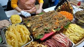 “새벽 4시부터 만드는 산더미 김밥” 하루 2000줄이상 판매 된다는 역대급 김밥집 Best Korean food gimbap Korean street food [upl. by Hayarahs]