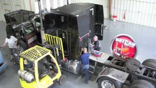 Removing a sleeper from a 379 Peterbilt truck and getting 5 more leg room [upl. by Morganstein]