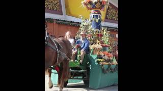 Stuttgart’s Cannstatter Volksfest A MustVisit Beer Festival [upl. by Wattenberg]