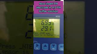 METLER TOLEDO PH meter calibration [upl. by Suixela]