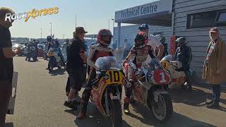 MotoGPlegendes Kevin Schwantz en Randy Mamola bij Classic GP in Assen [upl. by Notsuoh]