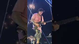 Synyster Gates shreds A7x [upl. by Nayk]