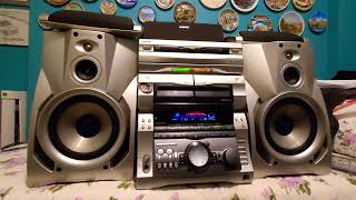 Sony MHCRX110AV in riproduzione musica hardcore su cd  bass test [upl. by Cleopatra]