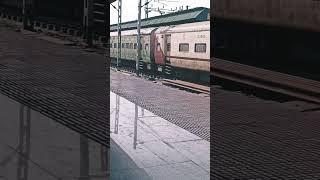 Ballia express 🔥shortvideo railwaytravel traintravel youtubeshorts shortsviral [upl. by Ahsilla]