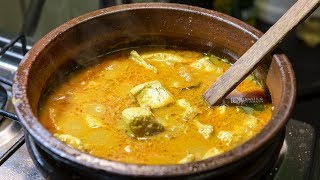 How to Prepare Para Fish Curry With Roasted Coconut Masala [upl. by Eimoan]