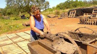 MUJER LADRILLERA EN EL SUR DE MISIONES [upl. by Nylyoj909]