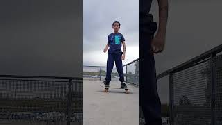 Ollie skate [upl. by Evvie]