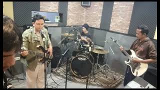 Mimpi Yang Sempurna Cover Band [upl. by Christina]