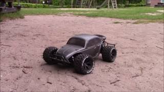 Losi SCTE with monster truck tires [upl. by Shermy]