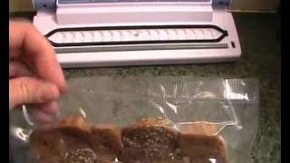 Andrew James High Quality Vacuum Food Sealer System tested [upl. by Ysus582]