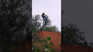 Freeride MTB 🔥🔥 mtb mtbfreeride mountainbike mtblife mtbjumps bikelife bike [upl. by Azilem]