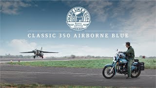 Royal Enfield Classic 350 Signals  Airborne Blue [upl. by Katti271]