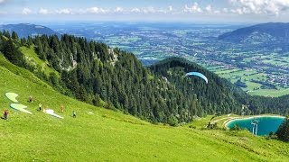 Gleitschirmflieger auf dem Brauneck bei Lenggries [upl. by Dlaner]