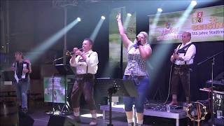 Müglitztaler Gaudibande Oktoberfest Geising 2017 Partyband Saitensprung [upl. by Eimmaj769]